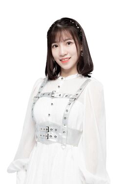 2020年AKB48 Team SHプロフィール 施可妍 2.jpg