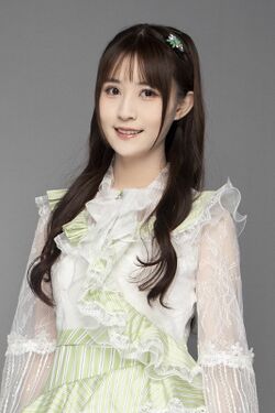 2023年AKB48 Team SHプロフィール 张倩霏.jpg