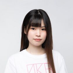 2023年AKB48 Team SHプロフィール 黄桢璇.jpg