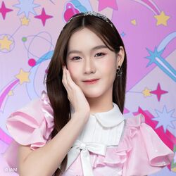 2023年BNK48プロフィール Pattra Theeravas.jpg