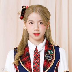2023年BNK48プロフィール Nunthapak Kittirattanaviwat.jpg