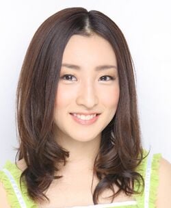 2009年AKB48プロフィール 梅田彩佳.jpg