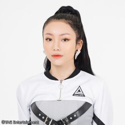 2020年SGO48プロフィール Phạm Lâm Ánh Trúc.jpg