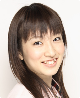 ファイル:2007年AKB48プロフィール 梅田彩佳.jpg