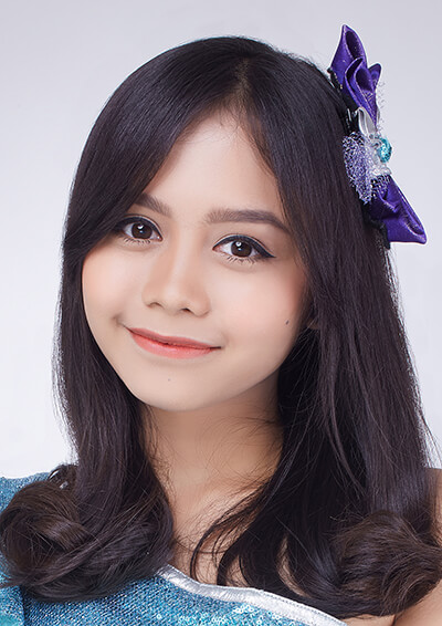 ファイル:2016年JKT48プロフィール Priscillia Sari Dewi.jpg