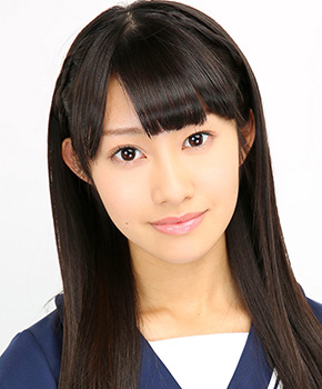 ファイル:2013年乃木坂46プロフィール 桜井玲香.jpg