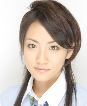 ファイル:2007年AKB48プロフィール 高橋みなみ 2.jpg