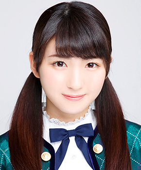 ファイル:2014年乃木坂46プロフィール 井上小百合 3.jpg