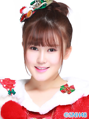 ファイル:2015年SNH48プロフィール 温晶婕 4.jpg