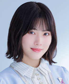 ファイル:2021年乃木坂46プロフィール 伊藤純奈.jpg