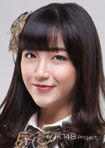 ファイル:2015年JKT48プロフィール Sinka Juliani.jpg
