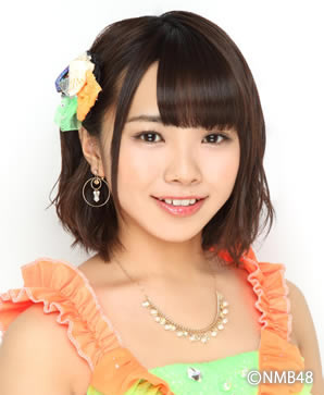 ファイル:2015年NMB48プロフィール 磯佳奈江.jpg
