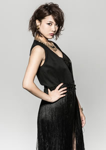 ファイル:DiVA Discovery 宮澤佐江.jpg