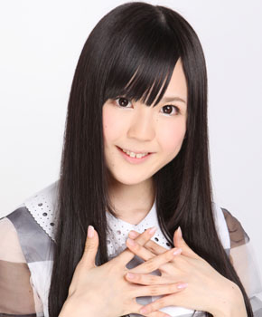 ファイル:2012年乃木坂46プロフィール 大和里菜 2.jpg