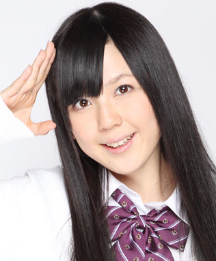 ファイル:2011年乃木坂46プロフィール 大和里菜 2.jpg