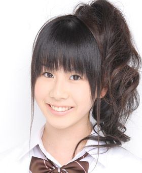 ファイル:2007年AKB48プロフィール 大家志津香.jpg