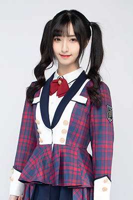 ファイル:2021年AKB48 Team SHプロフィール 叶知恩 4.jpg