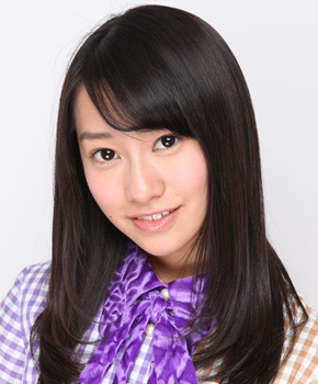 ファイル:2012年乃木坂46プロフィール 桜井玲香.jpg