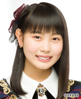 ファイル:2020年AKB48プロフィール 御供茉白.jpg