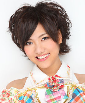 ファイル:2011年AKB48プロフィール 宮澤佐江.jpg