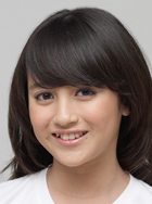 2011年JKT48プロフィール Nabilah Ratna Ayu Azalia.jpg
