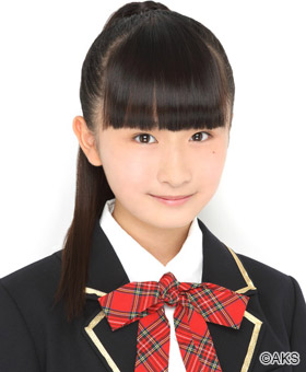 ファイル:2015年AKB48プロフィール 山邊歩夢.jpg