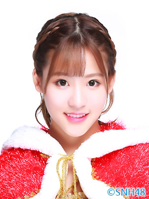 ファイル:2015年SNH48プロフィール 孙芮 4.jpg