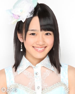 ファイル:2013年AKB48プロフィール 梅田綾乃.jpg