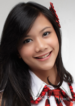 ファイル:2014年JKT48プロフィール Noella Sisterina.jpg