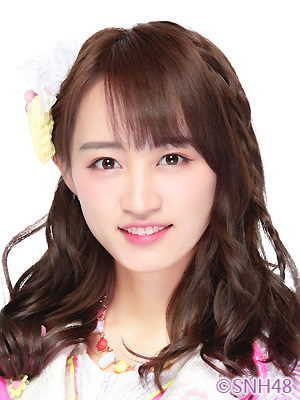 ファイル:2016年SNH48プロフィール 黄婷婷.jpg