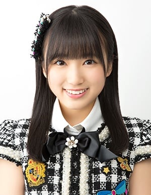 ファイル:2017年AKB48プロフィール 矢吹奈子.jpg