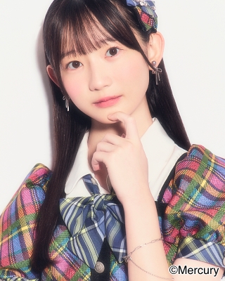 ファイル:2025年HKT48プロフィール 猪島莉玲亜 2.jpg