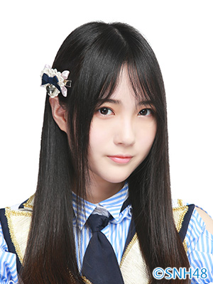 ファイル:2015年SNH48プロフィール 赵嘉敏 2.jpg