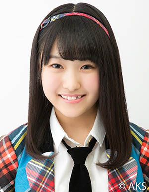 ファイル:2018年AKB48プロフィール 神山莉穂.jpg