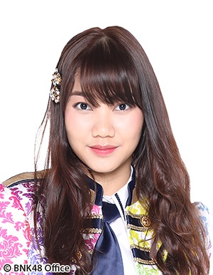ファイル:2017年BNK48プロフィール Pichayapa Natha 3.jpg