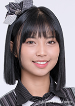 ファイル:2021年JKT48プロフィール Helisma Putri.jpg