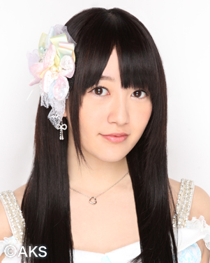 ファイル:2013年AKB48プロフィール 佐藤亜美菜.jpg
