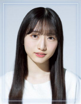 ファイル:2024年夏霞プロフィール顔写真 早﨑すずき.jpg
