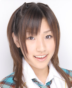 ファイル:2008年AKB48プロフィール 松原夏海.jpg