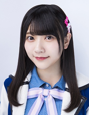 ファイル:2017年HKT48プロフィール 山田麻莉奈.jpg