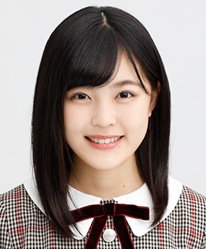 ファイル:2018年乃木坂46プロフィール 柴田柚菜.jpg