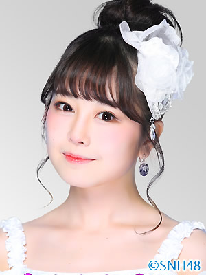 ファイル:2015年SNH48プロフィール 罗兰 3.jpg