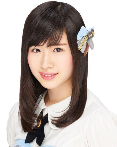 ファイル:2017年AKB48チーム8プロフィール 佐藤朱.jpg