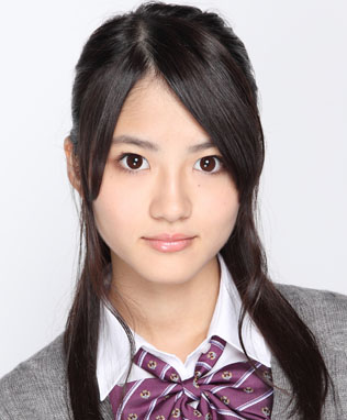 ファイル:2011年乃木坂46プロフィール 若月佑美 2.jpg