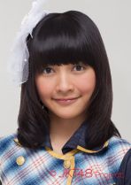 ファイル:2012年JKT48プロフィール Devi Kinal Putri.jpg