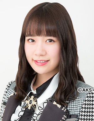 ファイル:2019年AKB48プロフィール 服部有菜.jpg