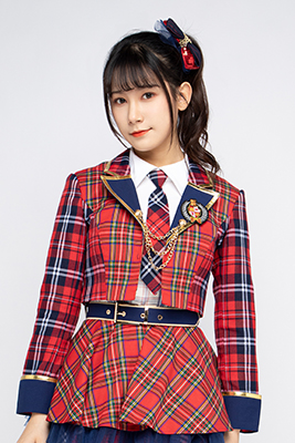 ファイル:2021年AKB48 Team SHプロフィール 马小雨 2.jpg