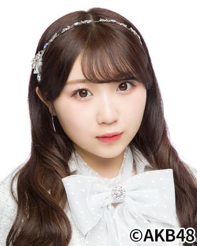 ファイル:2022年AKB48プロフィール 小林蘭.jpg