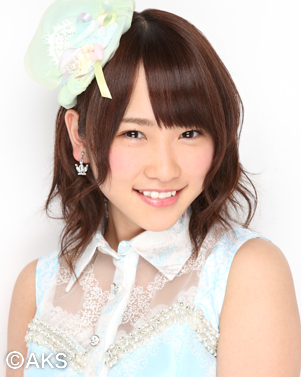 ファイル:2013年AKB48プロフィール 川栄李奈.jpg
