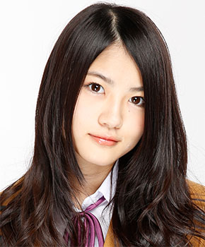 ファイル:2012年乃木坂46プロフィール 若月佑美 4.jpg